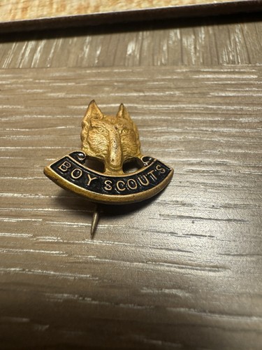 Vintage boy scout metal - boy,